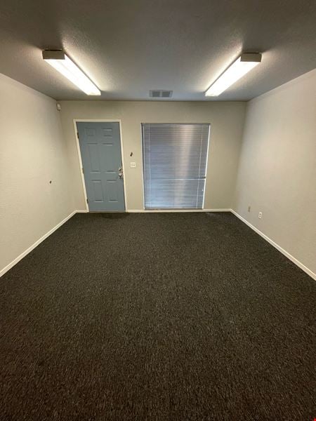 Photo of commercial space at 433 E Keats in Fresno