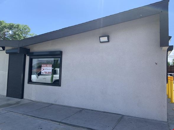 3329 S Eastern Ave, Las Vegas NV 89169