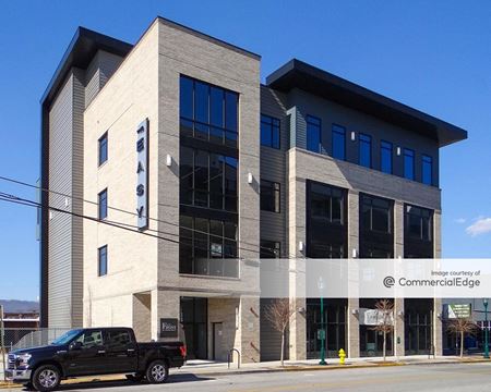 Photo of commercial space at 1413 Chestnut Street in Chattanooga