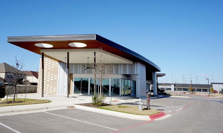 Highlights of Hutto Plaza