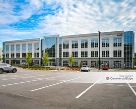 Perimeter Park - 4000 Paramount