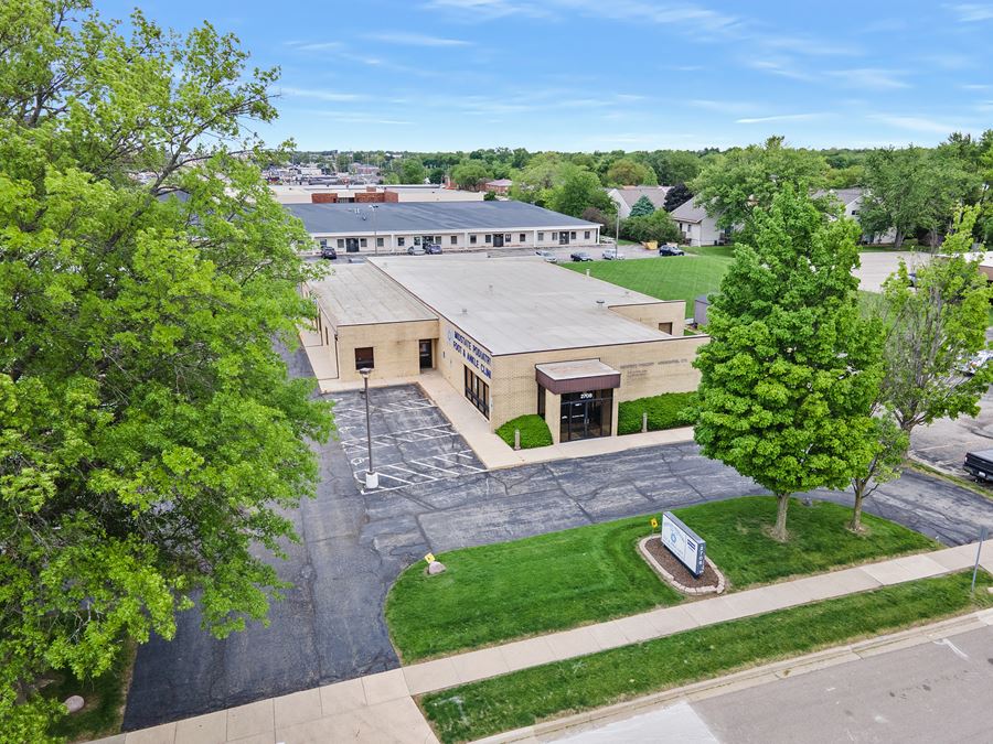 Medical/Office Building - 2708 McGraw Drive