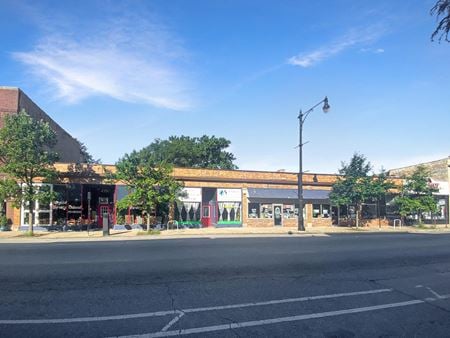 Retail space for Sale at 4350 North Milwaukee Avenue in Chicago