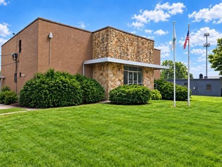 Office space for Sale at 2809 E 56th St in Indianapolis