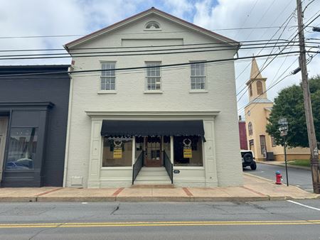 Photo of commercial space at 53 E Lee Street in Warrenton