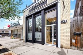 21 Main St