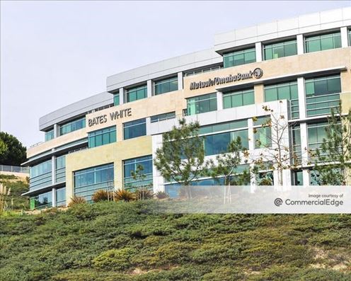 Gateway at Torrey Hills North