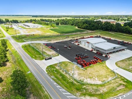Photo of commercial space at Fontana Road in Monroe