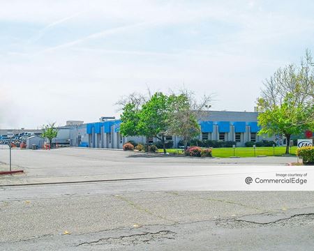 Industrial space for Rent at 1686 East Beamer Street in Woodland