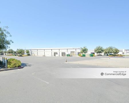 Oates Compound Industrial Park - Sacramento