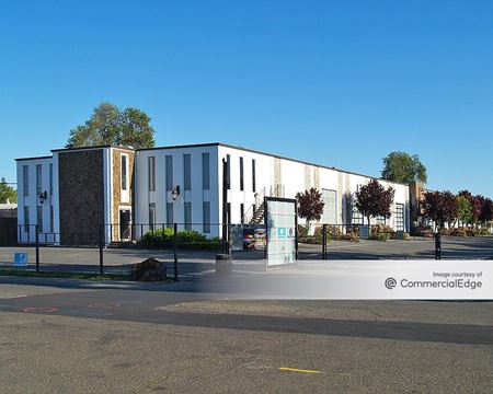 Carmichael Commerce Center - Carmichael