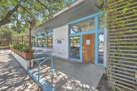 1011 King St