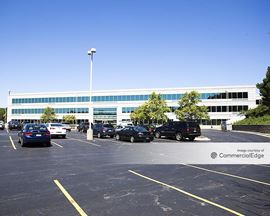 Bannockburn Corporate Center
