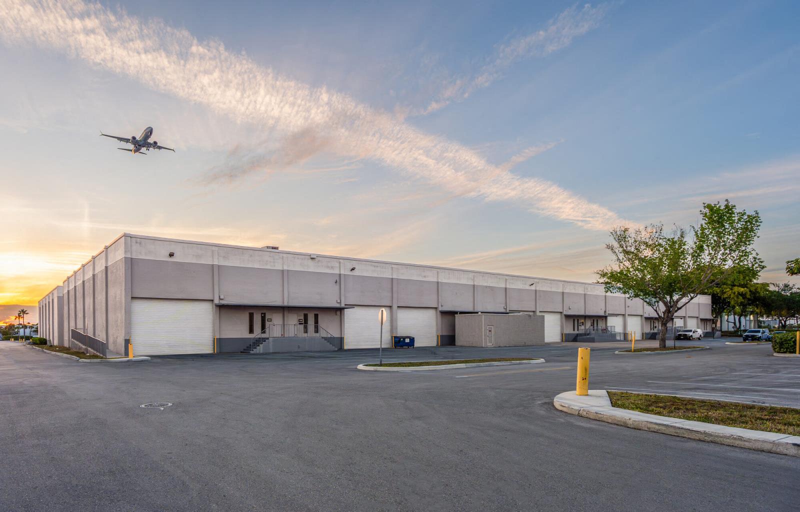 3,680 SF Industrial Space in Doral, FL Photo