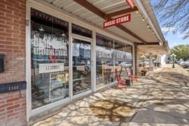 1132 Main St