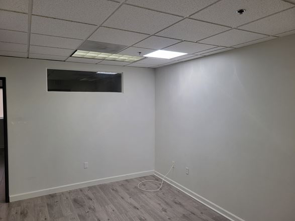 2626 Foothill Boulevard, Suite 208