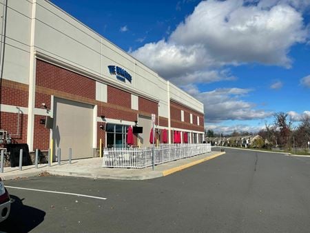 Retail space for Rent at 20051 Riverside Commons Plaza in Ashburn