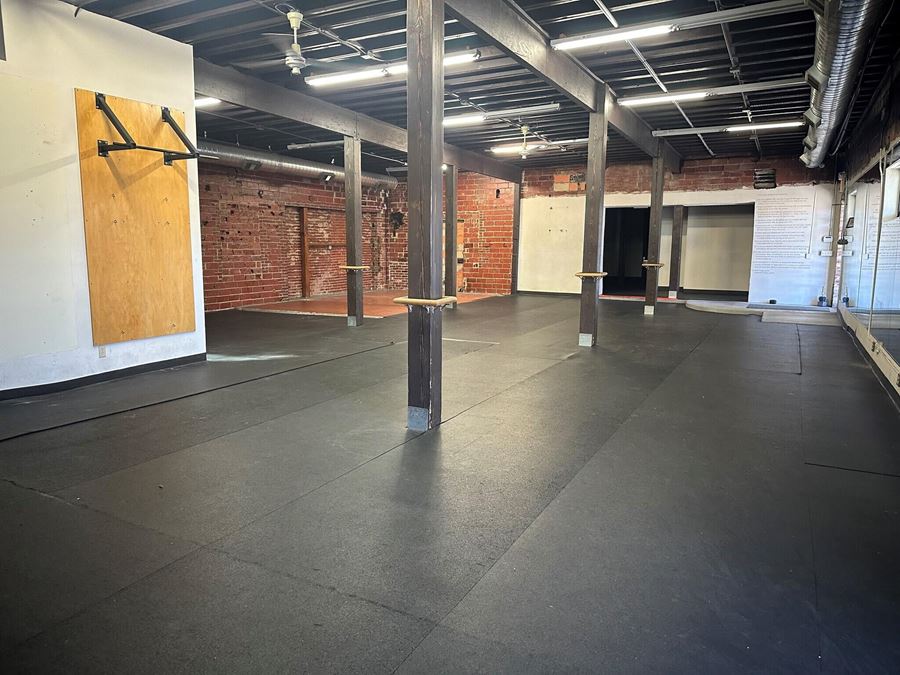 Pearl District Retail/Office Lease
