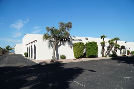 Industrial space for Rent at 940 & 1000 S Park Lane, 2400 & 2440 W Medtronic Way in Tempe