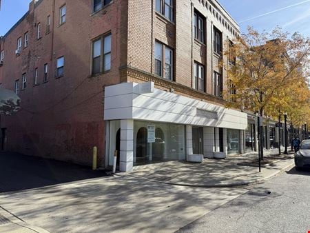 Retail space for Rent at 858 N High St in Columbus
