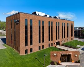 7400 Building