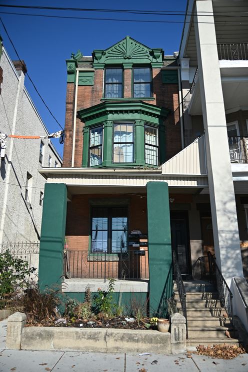 4139 W Girard Ave