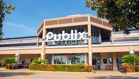 Retail space for Rent at 7151 Radio Road in Naples