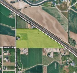 RESIDENTIAL ACREAGE - DEVELOPMENT POTENTIAL
