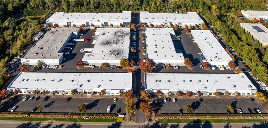 Oakesdale Commerce Center