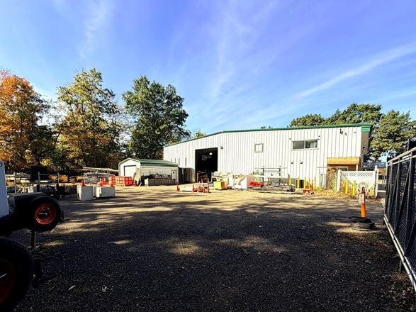 +/-12,000 SF Industrial/Flex for Lease on 2.13 Acres | Available April 1, 2027