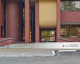 Weyman Plaza