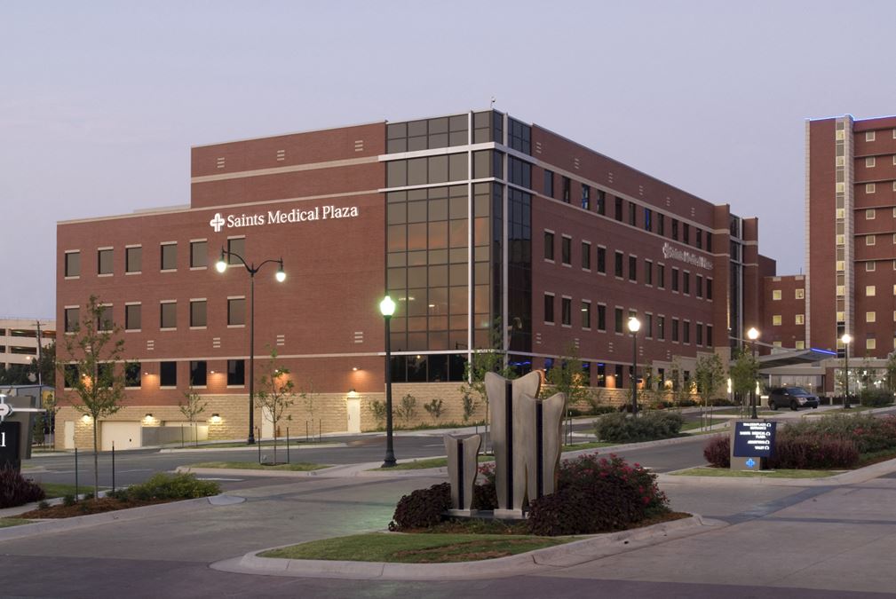 Saints Medical Plaza