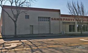Small Retail Space with Open Warehouse