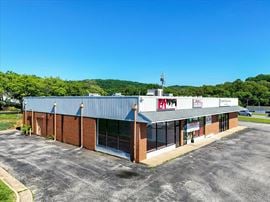 East Washington Ave Retail