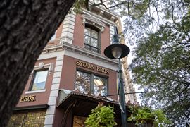 1500 Main St