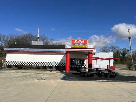 Photo of commercial space at 1420 31st St SW  in Birmingham