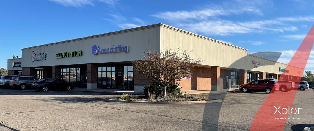 Pine Creek Plaza