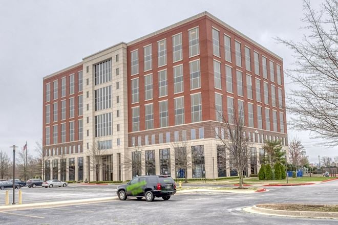 AR, Bentonville - Bentonville Plaza