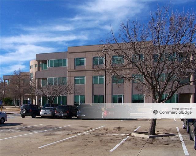 6400 Las Colinas Blvd 6400 Las Colinas Blvd Office Building