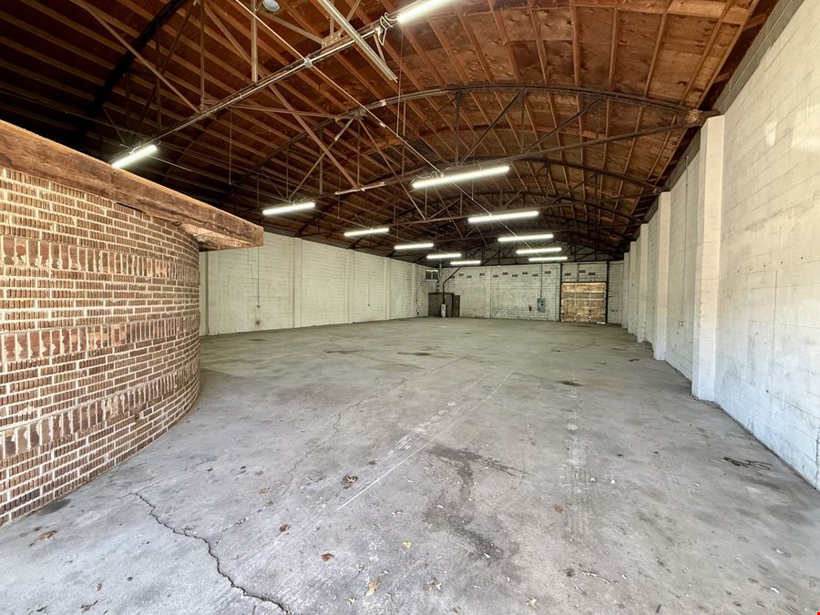 INDUSTRIAL WAREHOUSE