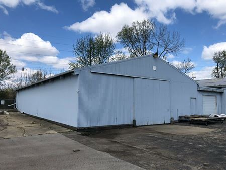 Commercial space for Sale at 632-650 N Broadway Ave &amp; 39 E Illinois Ave  in Aurora