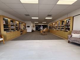 2713 E Griffin Pkwy - Plaza