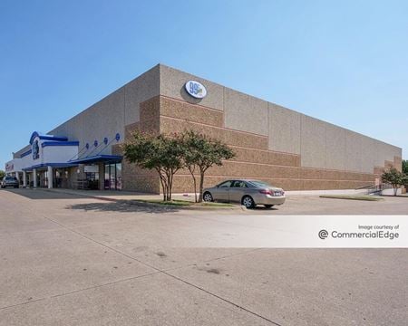 Retail space for Rent at 930 West Centerville Road in Garland