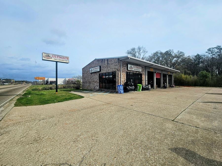 Hammond Auto/Retail Site For Sale or Lease