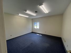 84 Pleasant Hill Rd