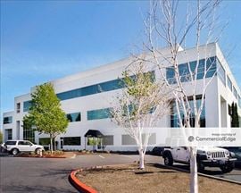 Redwood Business Park - 1435, 1440 & 1450 North McDowell Blvd