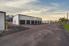 MOUNT STORAGE - SEGUIN