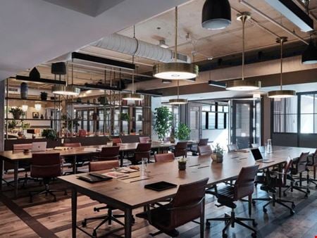 Shared and coworking spaces at 208 North Green Street in Chicago