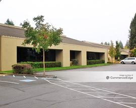 1345 Redwood Way