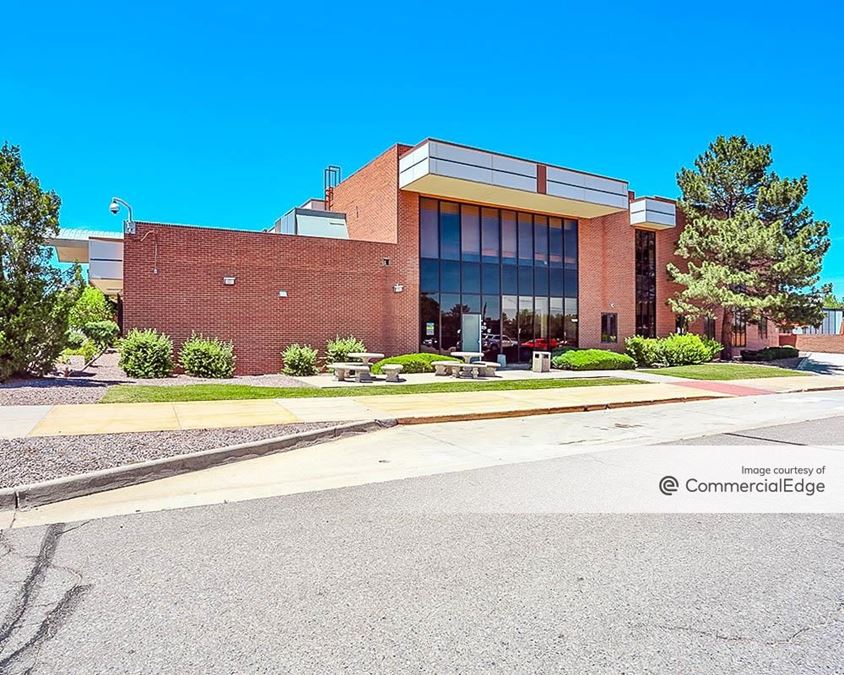 Kaiser Permanente Lakewood Medical Offices 8383 West Alameda Avenue